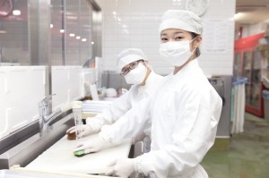 早番~15時半も可/病院厨房での調理補助業務/だれでも応募OK
