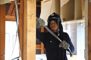 20代30代男性活躍中、キッチンやお風呂などの解体作業員