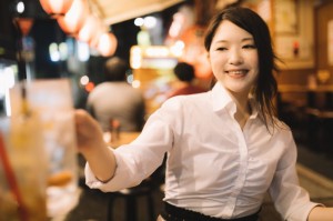 【未経験OK!扶養内OK】ホールスタッフ【週3日3時間~OK】