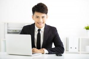 経験者急募!短期のLAN更新作業です