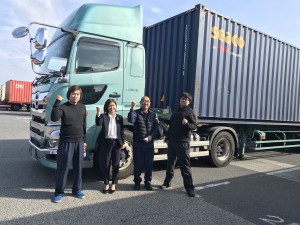 港内トレーラー運転手 アルバイト募集