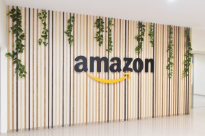 amazon倉庫内 仕分け・梱包などの軽作業