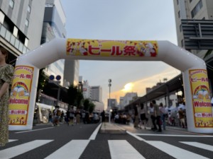 イベント会場内のテーブル清掃・ゴミ収集など、他付随業務