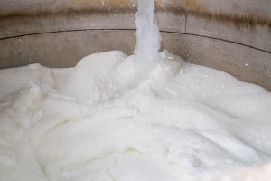パルパー 紙の原料を仕込む