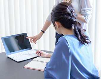 就業決定・雇用契約イメージ写真