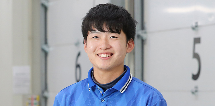 厚木物流センター ルートセールス社員の写真